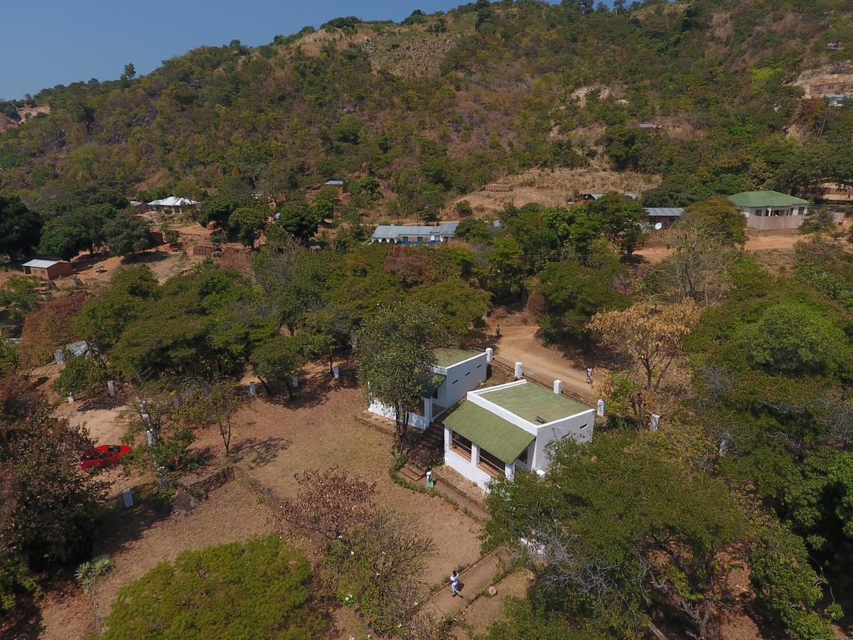 Njaya Lodge Nkhata Bay Екстер'єр фото