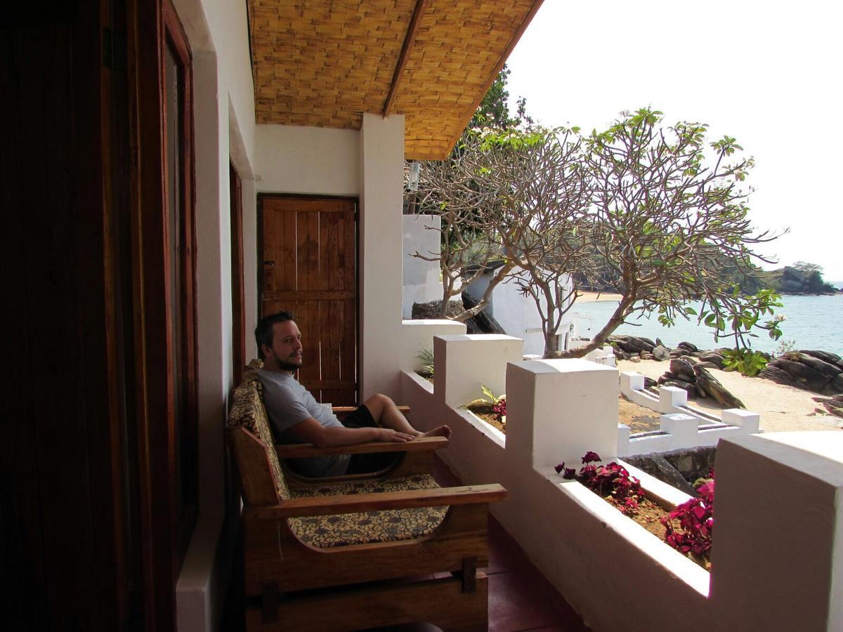 Njaya Lodge Nkhata Bay Екстер'єр фото
