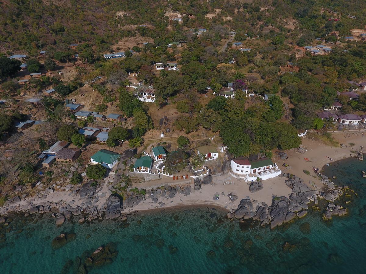Njaya Lodge Nkhata Bay Екстер'єр фото