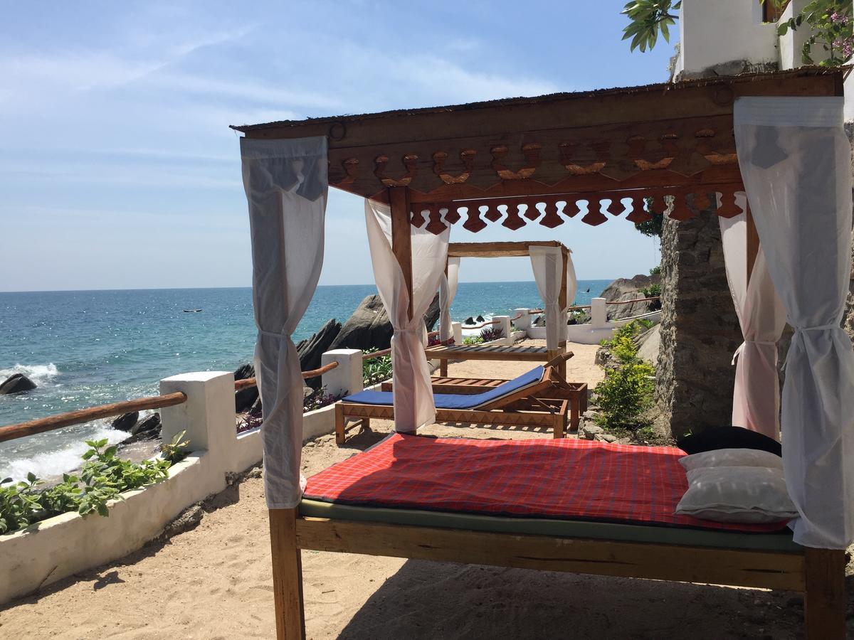Njaya Lodge Nkhata Bay Екстер'єр фото