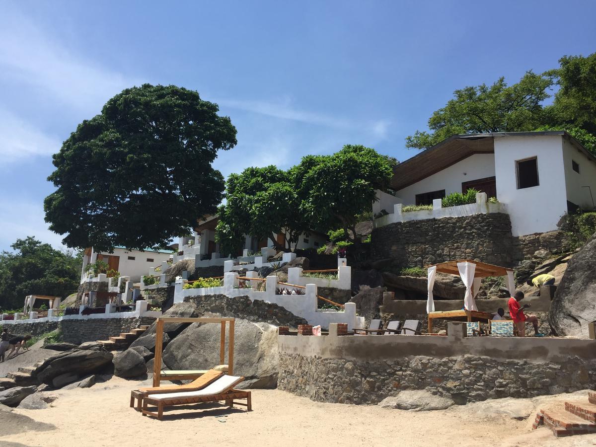 Njaya Lodge Nkhata Bay Екстер'єр фото
