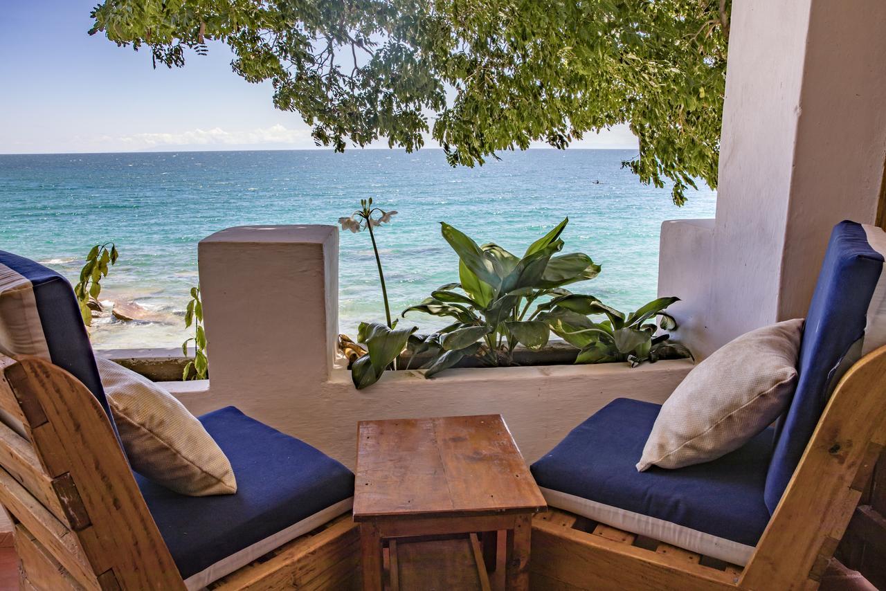 Njaya Lodge Nkhata Bay Екстер'єр фото